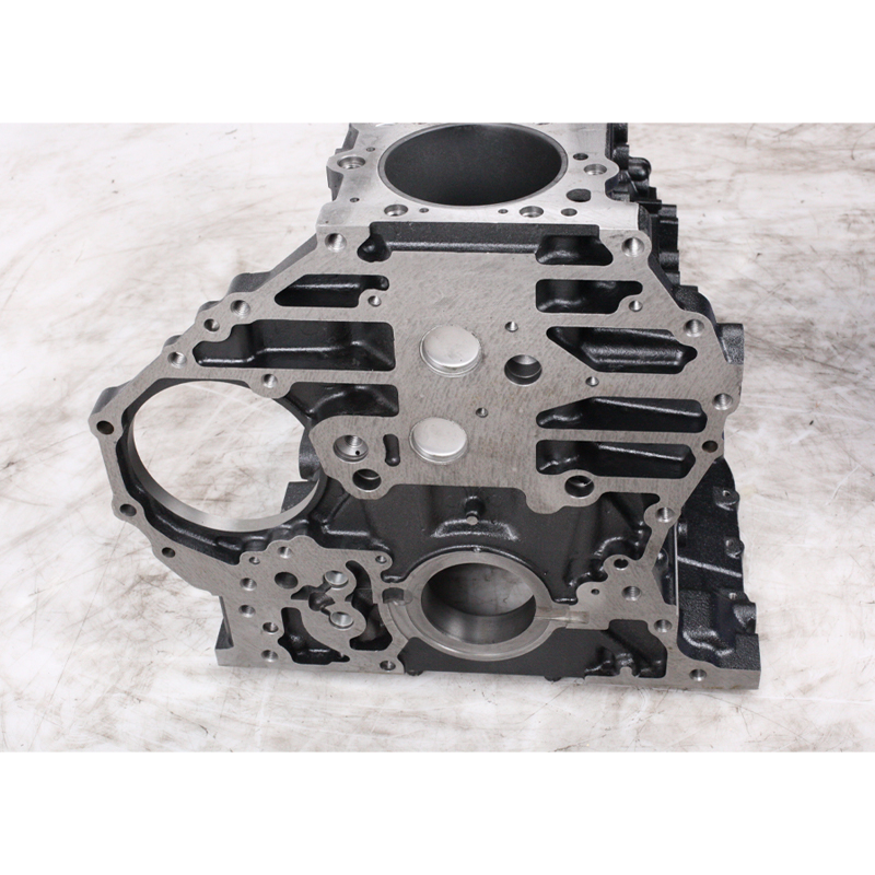 Блок цилиндров без гильз 4HK1