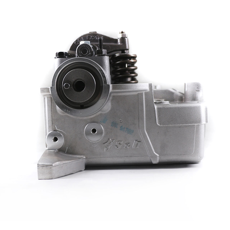 Головка цилиндров в сборе 4D56B