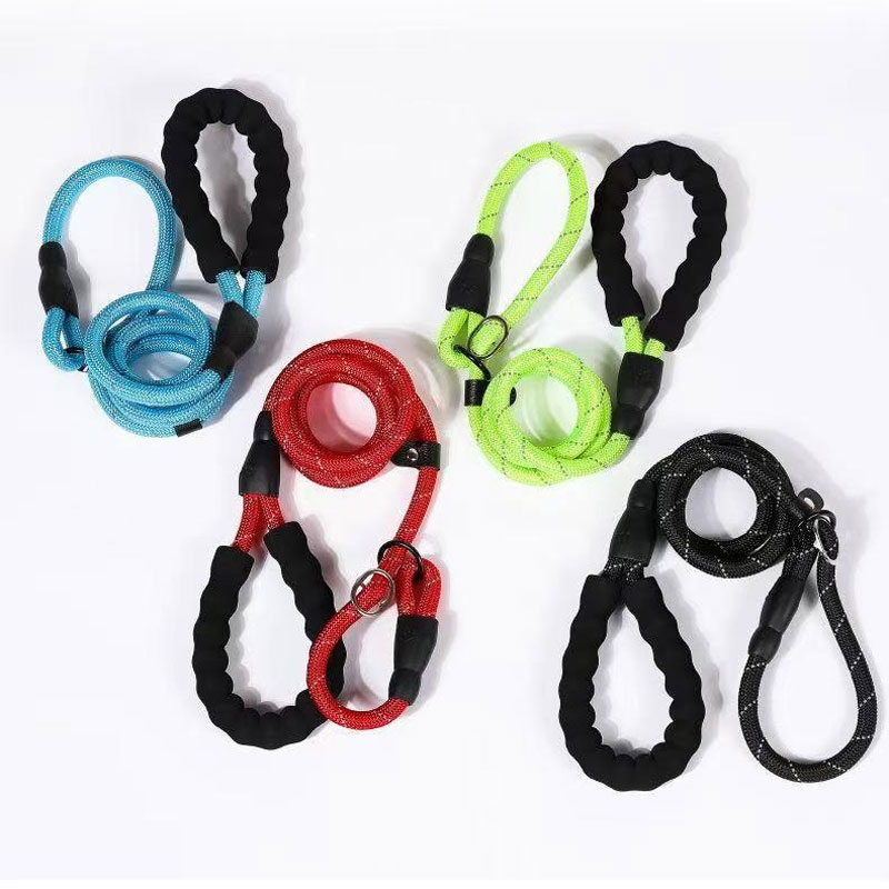 Поводок для домашних животных