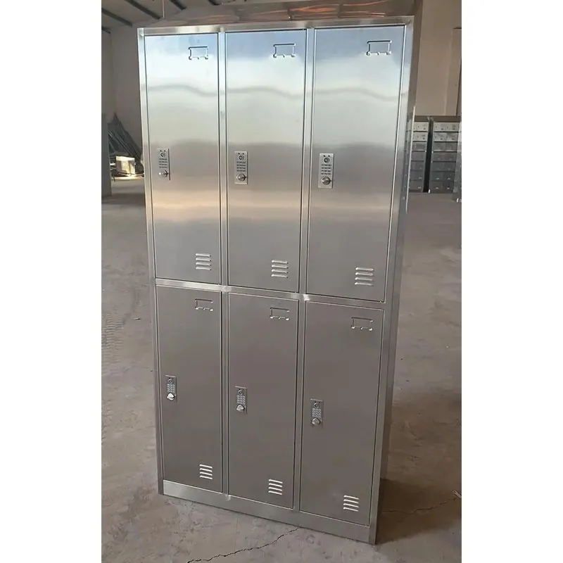 Гардеробный шкаф из нержавеющей стали