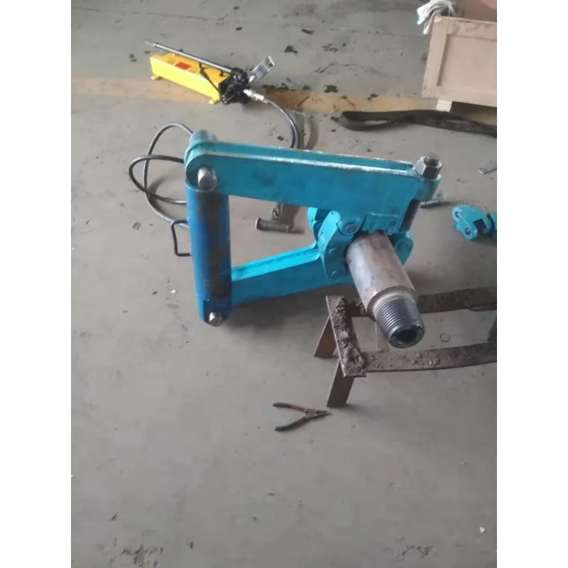 Гидравлический ключ для свинчивания-развинчивания