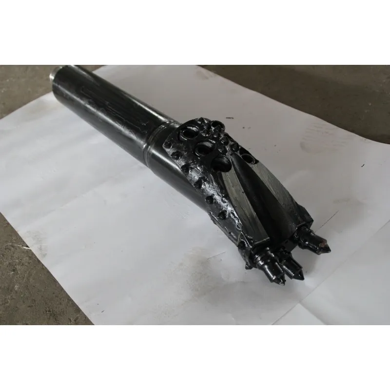 Пилотная буровая головка