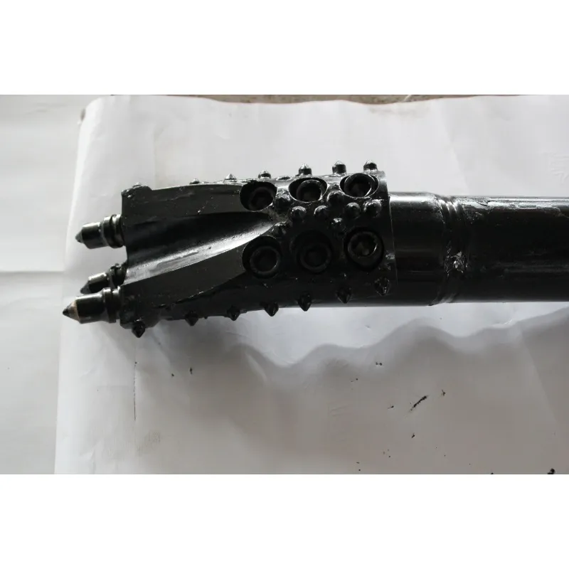 Пилотная буровая головка