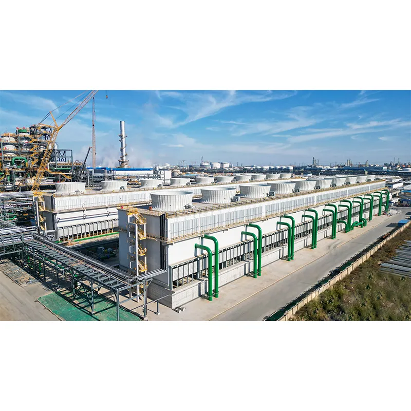 Крупногабаритная градирня с оребренным теплообменником