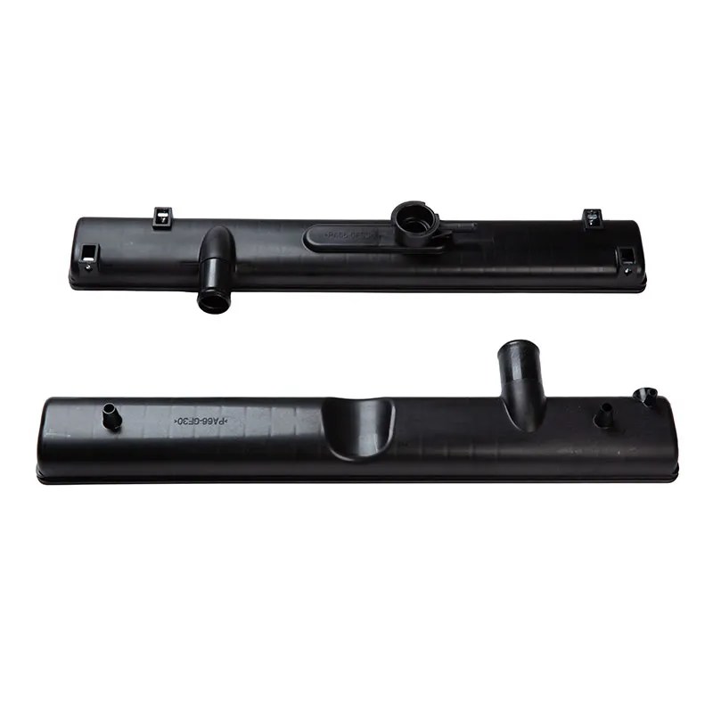 Пластиковый бачок радиатора для сельхозтехники