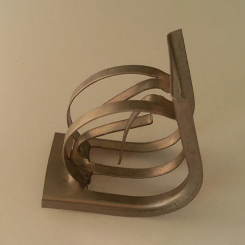 Седлообразная насадка