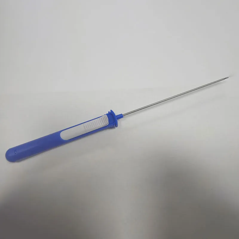 Одноразовый инструмент для затягивания узлов и обрезания нитей