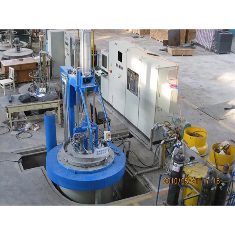 Шахтная вакуумно-импульсная азотировочная печь с прецизионной контролируемой атмосферой