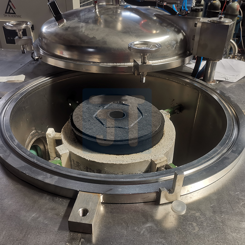 Вертикальная графитировочная печь