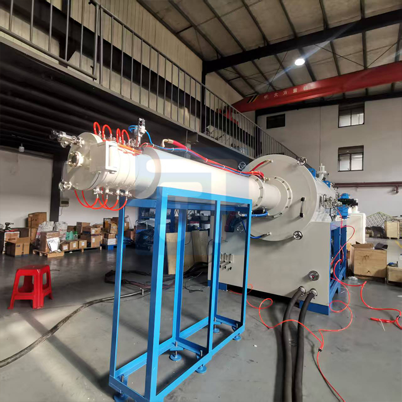 Графитовая печь с лодочкой-толкателем