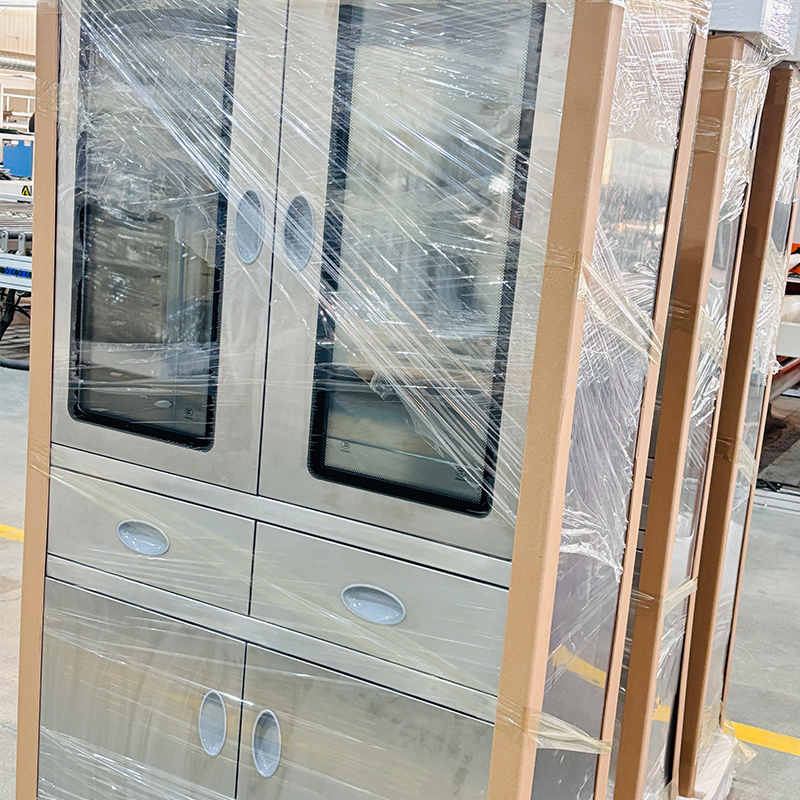 Инструментальный шкаф