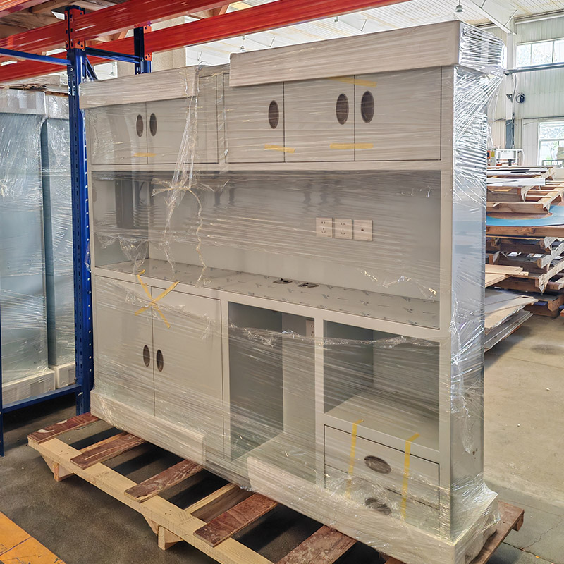 Комбинированный шкаф