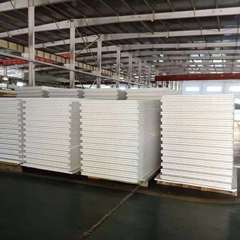 Механическая сэндвич-панель с пенным заполнителем