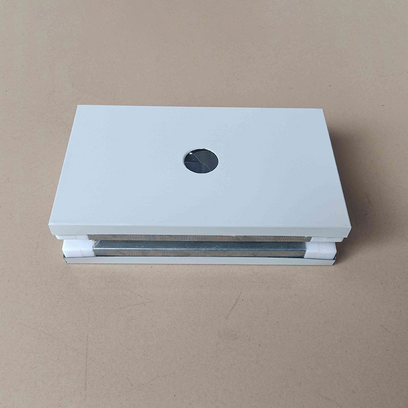 Ручная сэндвич-панель с алюминиевыми сотами