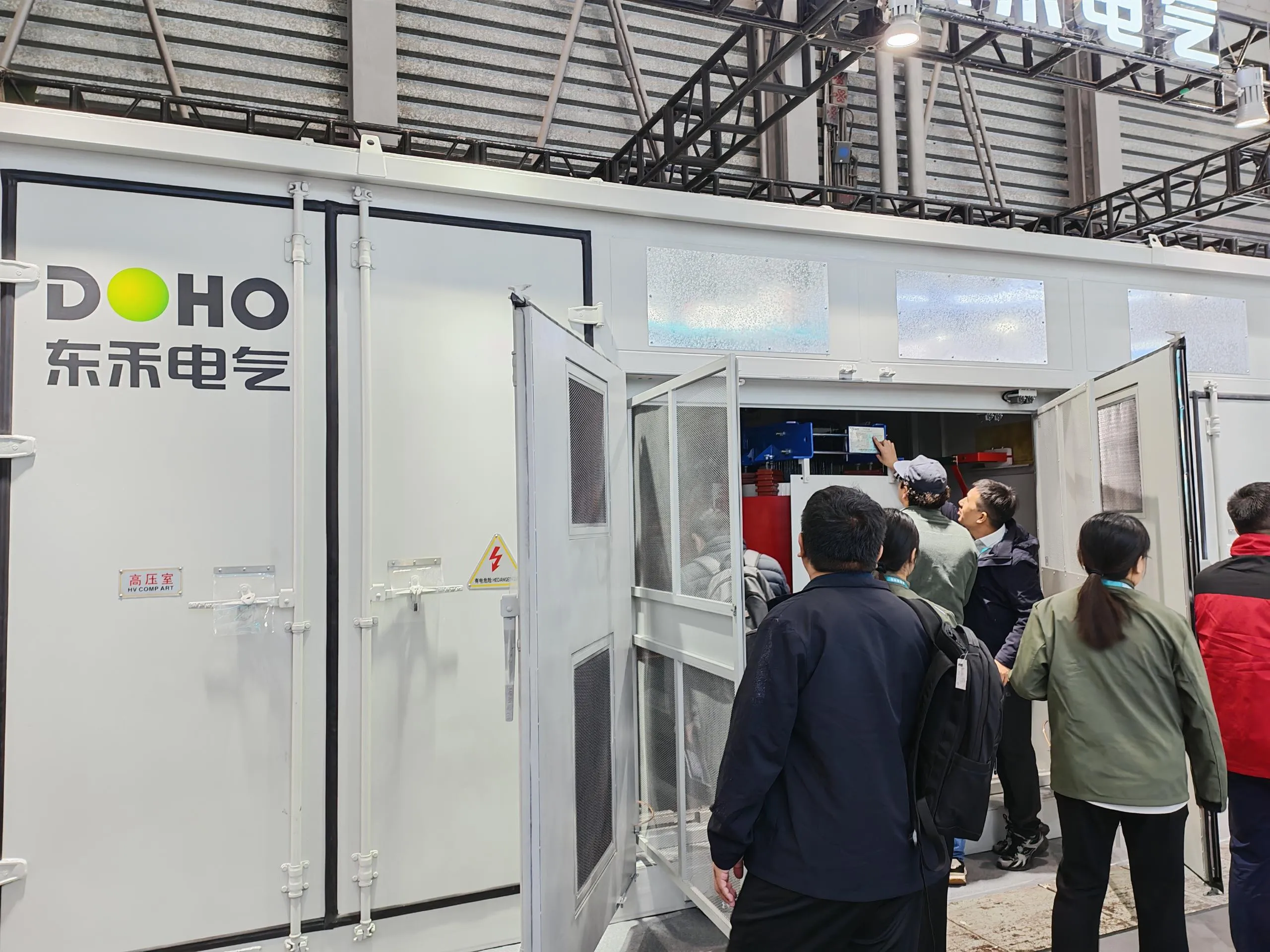 5115f1ef05f85c2621e0d2d60526c3cc_compress