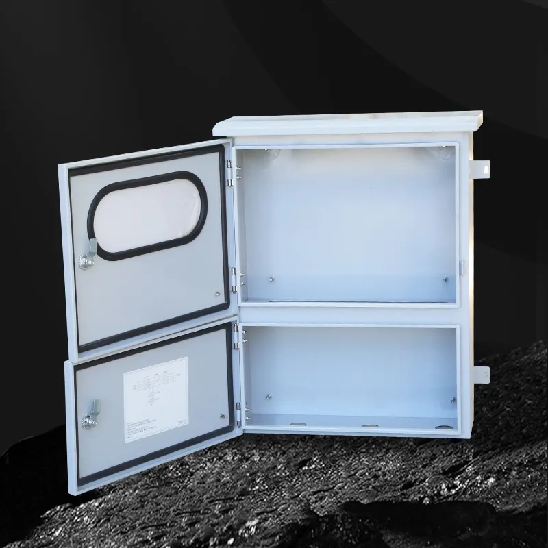 Наружный щит для подключения солнечных электростанций к сети из нержавеющей стали