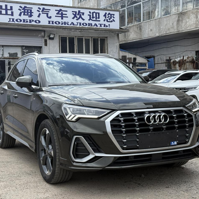 Audi Q3 35