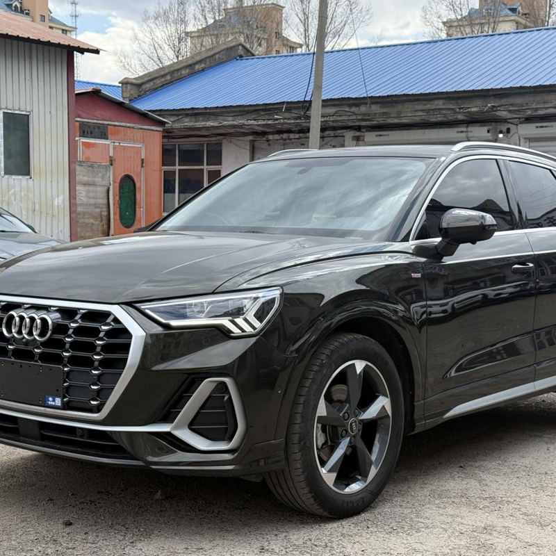 Audi Q3 35