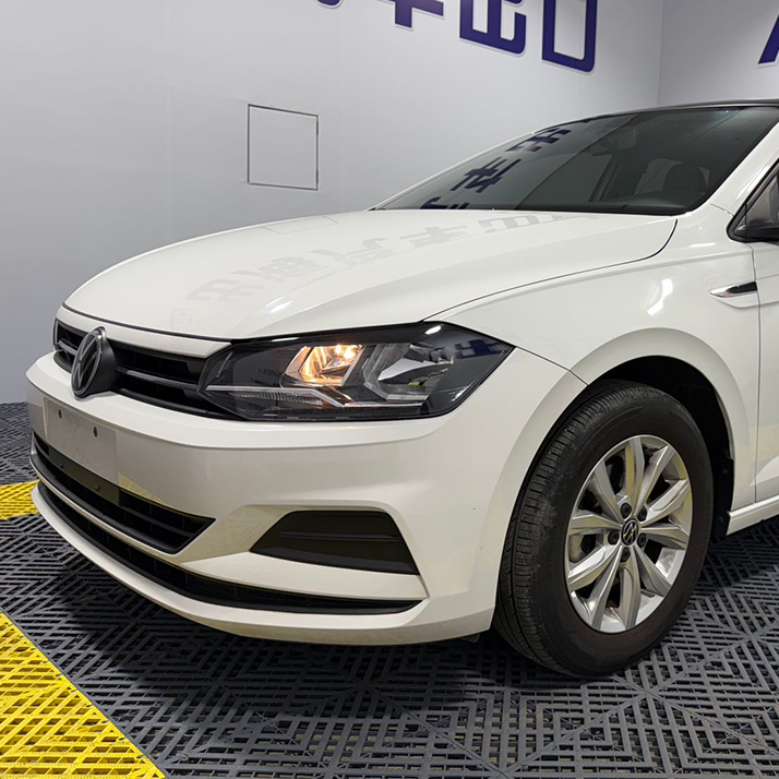 SAIC Volkswagen Polo Plus (белый)