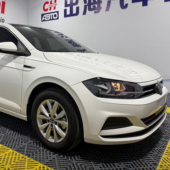 SAIC Volkswagen Polo Plus (белый)