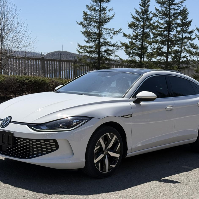 Volkswagen Lamando L