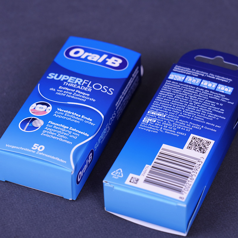 Картонная коробка для зубной нити