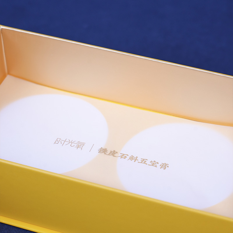 Подарочная коробка для крема «Шигуанъян Теппи Шиху Убао»