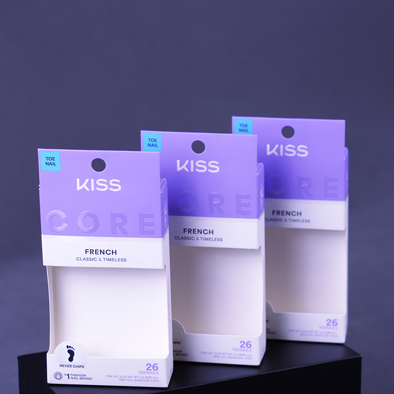 Цветная картонная коробка для косметики