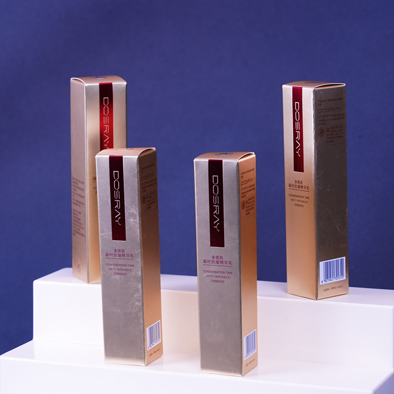 Цветная картонная коробка для косметики