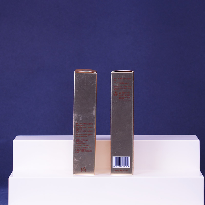 Цветная картонная коробка для косметики