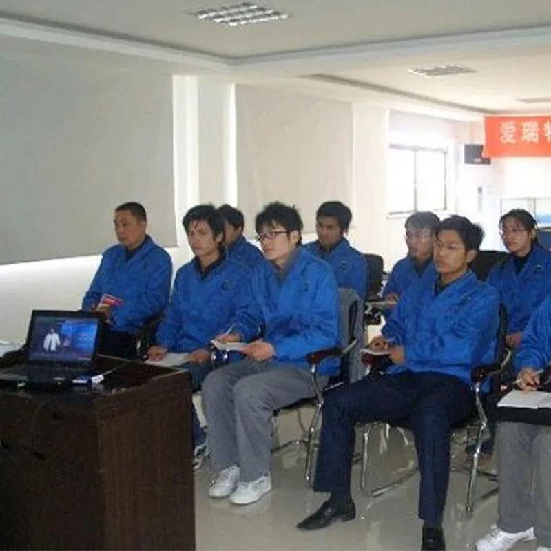 Официально началось обучение новых сотрудников отдела маркетинга 2009 года компании АО Аньхой Айжуйтэ Специализированные Автомобили на Новой Энергии