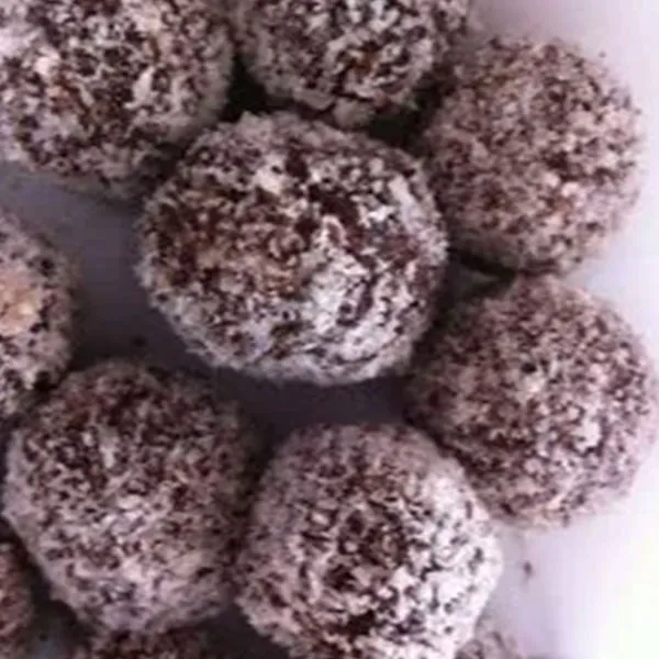 Автоматическая машина для изготовления маленьких фруктовых шариков P110