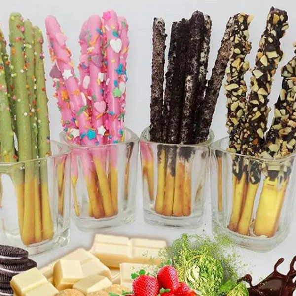 Машина для покрытия пальчикового печенья