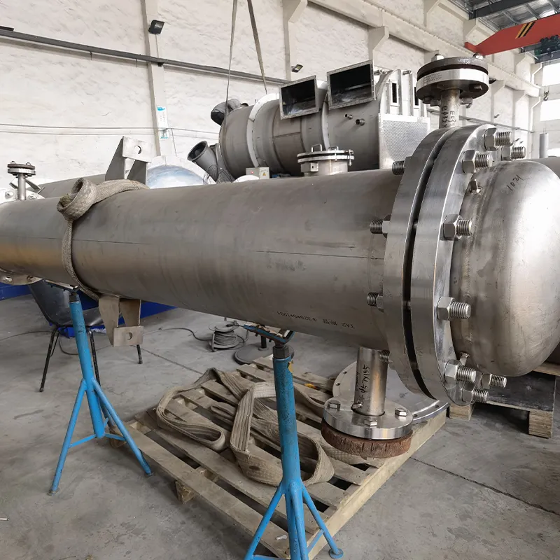 Титановый теплообменник F=16 м²