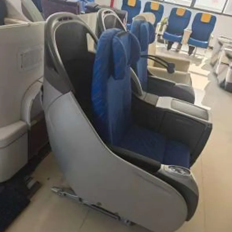 Изысканное мастерство создает высочайшее качество  ООО Янчжоу Юаньцзин Автомобильные Комплектующие. выполнила заказ на пошив чехлов для сидений высокоскоростных поездов в соответствии с высокими стандартами, продемонстрировав высочайший уровень мастерства в области шитья