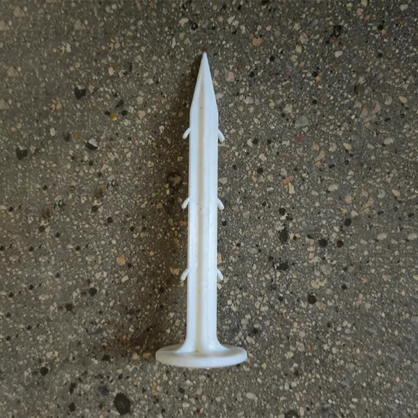 Пластиковый колышек для геотекстиля