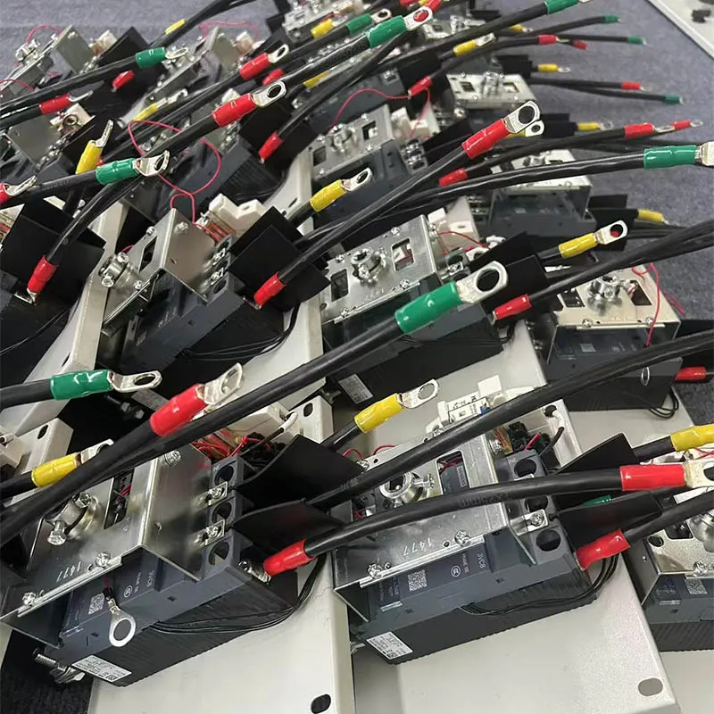 «Энергетический коннектор» рядом с шинопроводом: повседневная сборки распределительных коробок в ООО Сычуань Чжихуэйлянь Электрическая Система