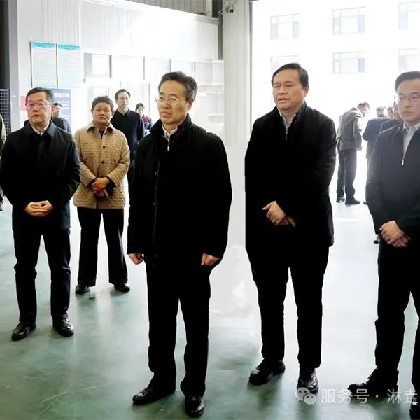 Главный экономист министерства водных ресурсов чэн дяньлун возглавил команду в районе лайву для изучения работы по экономии воды