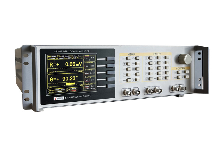 Двухканальный синхронный усилитель обеспечивает точный захват слабых сигналов.