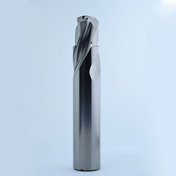 Твердосплавные сверла с внутренним охлаждением и масляным отверстием – DC183X