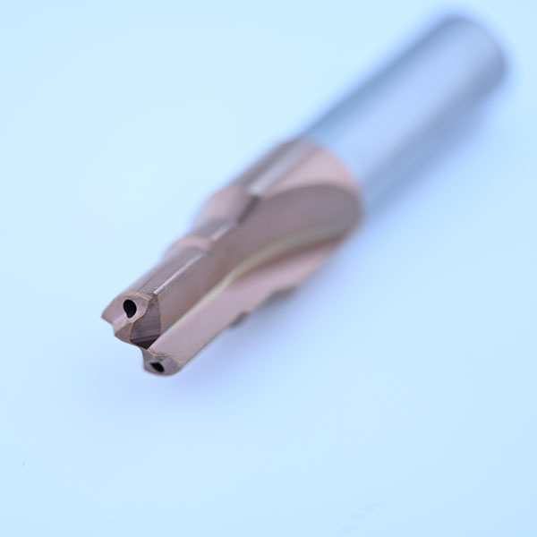 Многоступенчатые сверла с внутренним охлаждением для масляных отверстий – DT16C