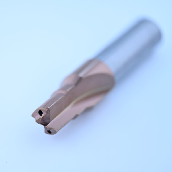 Многоступенчатые сверла с внутренним охлаждением для масляных отверстий – DT16C