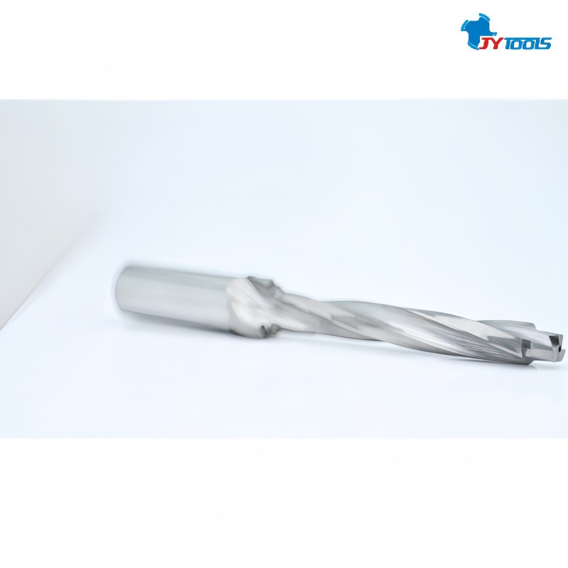 Удлиненная твердосплавная развертка со спиральной канавкой для сквозных отверстий – RT730