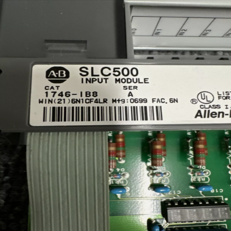 Allen-Bradley 1746-IB8 Цифровой входной модуль