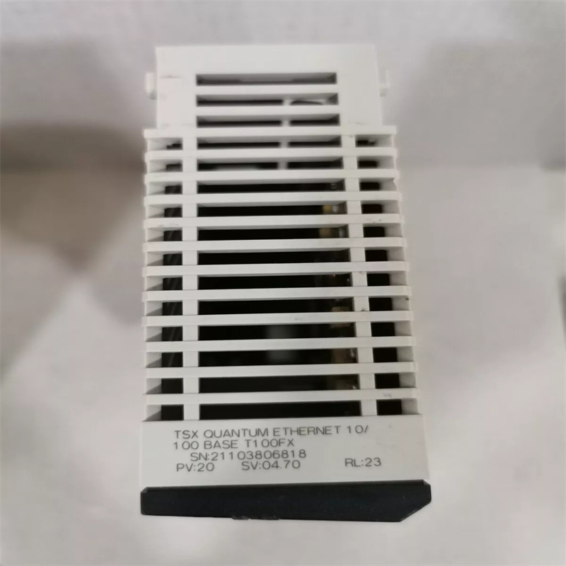 SCHNEIDER 140NOE77101 Сетевой модуль Ethernet TCP/IP