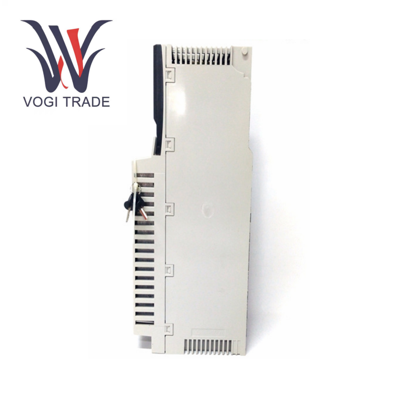 Schneider 140NOM21100 DIO Head-end Adaptor 