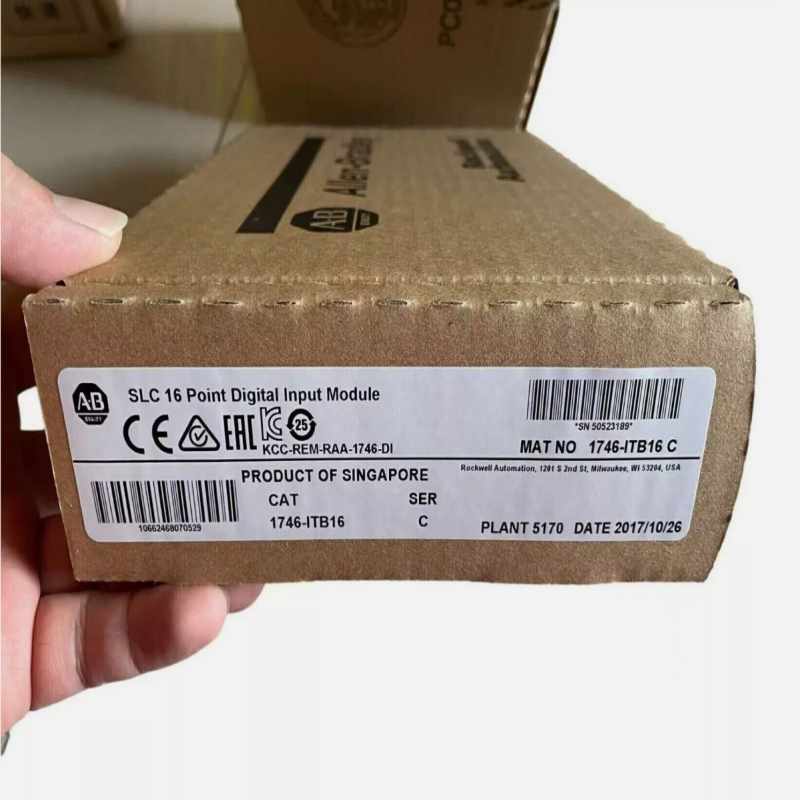 Allen-Bradley 1746-IB8 Модуль дискретного входа с током
