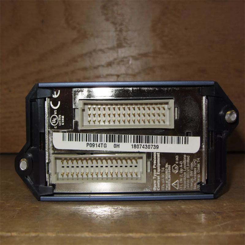 FOXBORO FBM241 Модуль интерфейса дискретного ввода-вывода