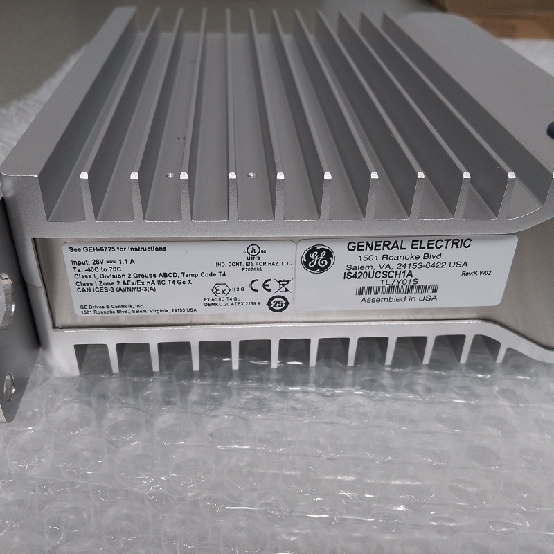 Четырехъядерные контроллеры GE IS420UCSCH1A