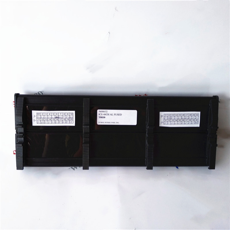 ICS Triplex T8830 Доверенный 40-канальный аналоговый вход